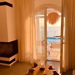 Apartment Luxury La (adults Only) *