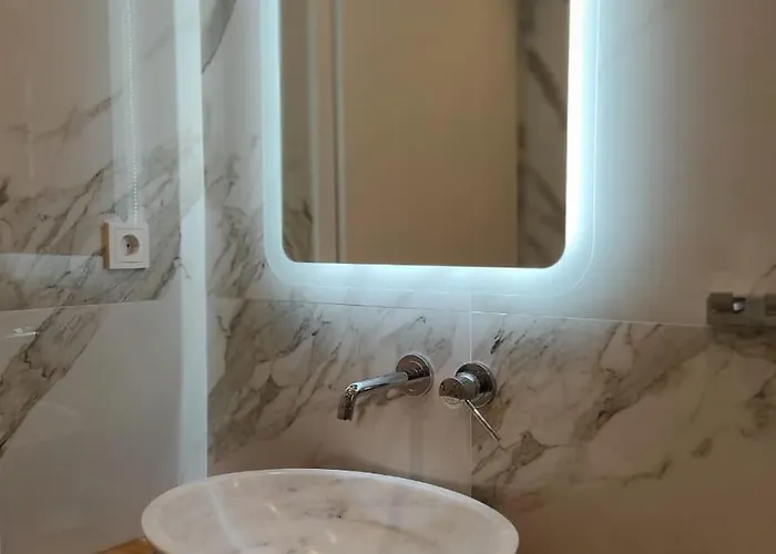 Luxury La (adults Only) Apartamento Chorto