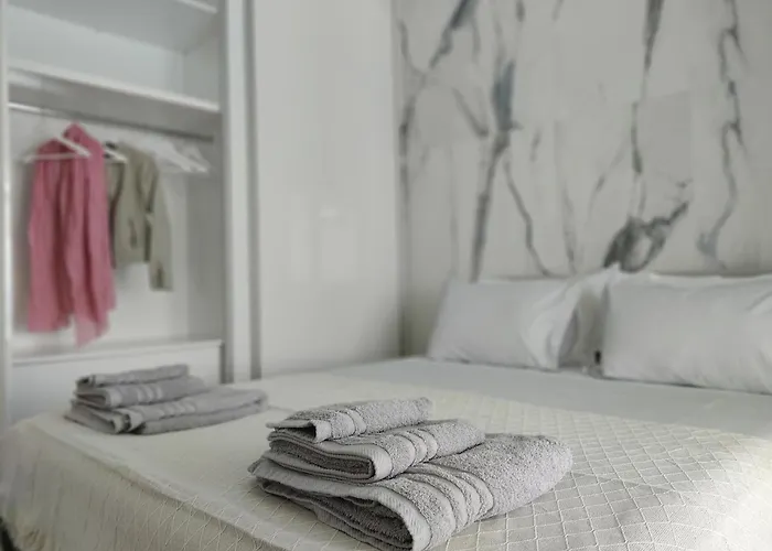 Luxury La (adults Only)