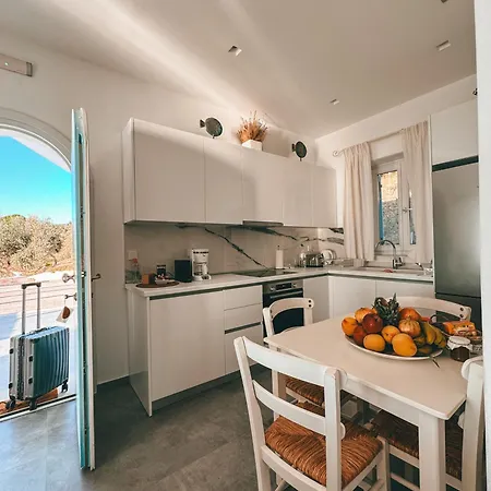 Luxury La (adults Only) Apartment