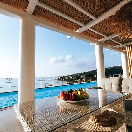 Luxury La (adults Only) Appartamento