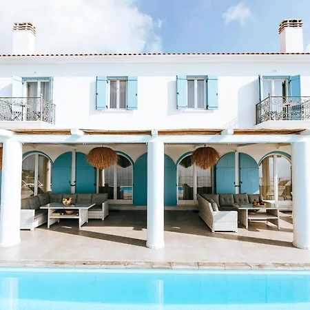 Luxury La (adults Only) *