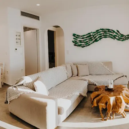 Luxury La (adults Only)