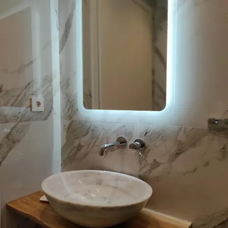 Luxury La (adults Only) Appartamento Chorto