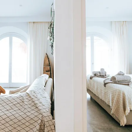 Luxury La (adults Only)