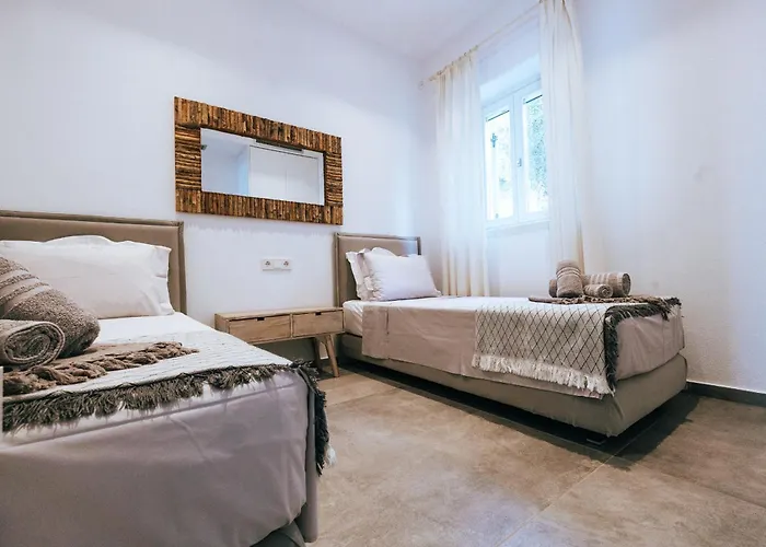 Luxury La (adults Only) Apartman *