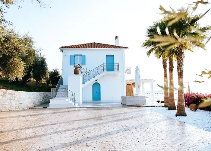 Luxury La (adults Only)